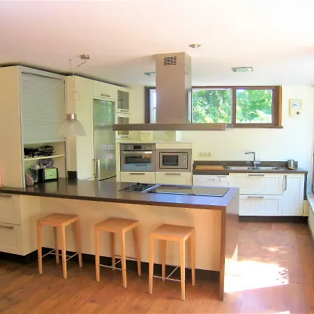 Holiday home Os Carris