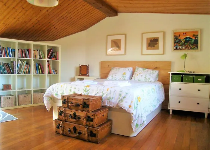 Holiday home Os Carris