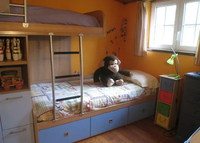 Holiday home Os Carris